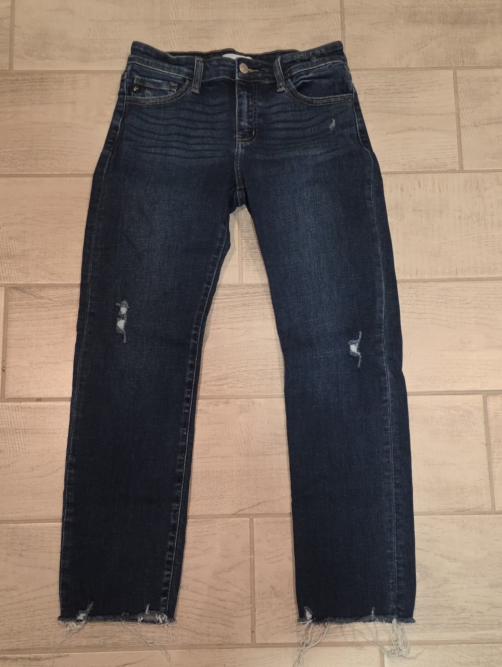 Kancan Cropped Raw Hem Junior's Size 7 Dark Wash Stretch Distressed